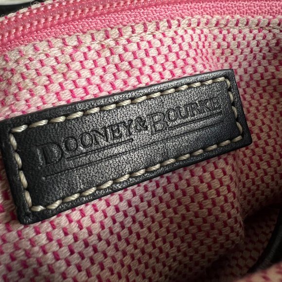 DOONEY & BOURKE Black Crossbody Letter Carrier Shoulder Handbag - Picture 10 of 16